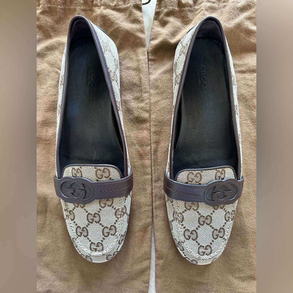 Gucci Beige/Brown GG Canvas And Leather Trim Slip On Loafers Size 38.5